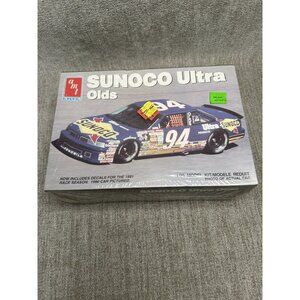 1991 AMT/ERTL 1:25 Nascar #94 Sterling Marlin Sunoco Ultra Olds Model Kit #6738
